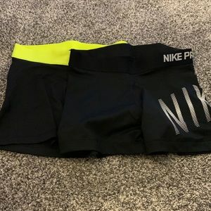 Womens Medium Dri fit Nike Shorts
